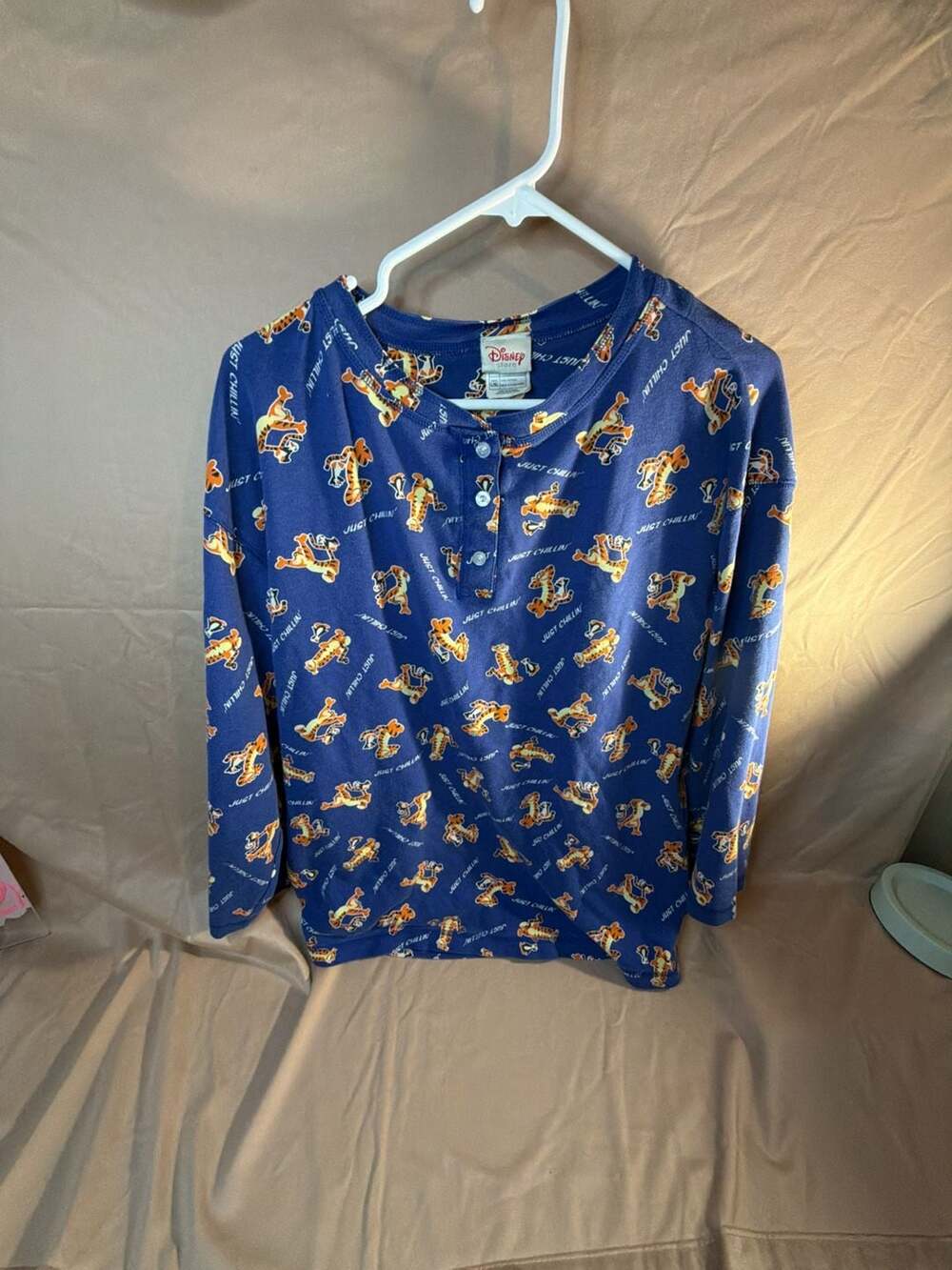 Disney Store Tigger Pajama Top Size L/XL Blue Just Chillin